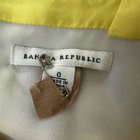 BANANA REPUBLIC Womens Dress Yellow Silk Sundress Summer Preppy Fit Flare | 0 - Picture 4 of 9